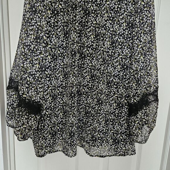 Lane Bryant Chiffon Cold Shoulder Blouse Floral Black 38/40 - Picture 4 of 7